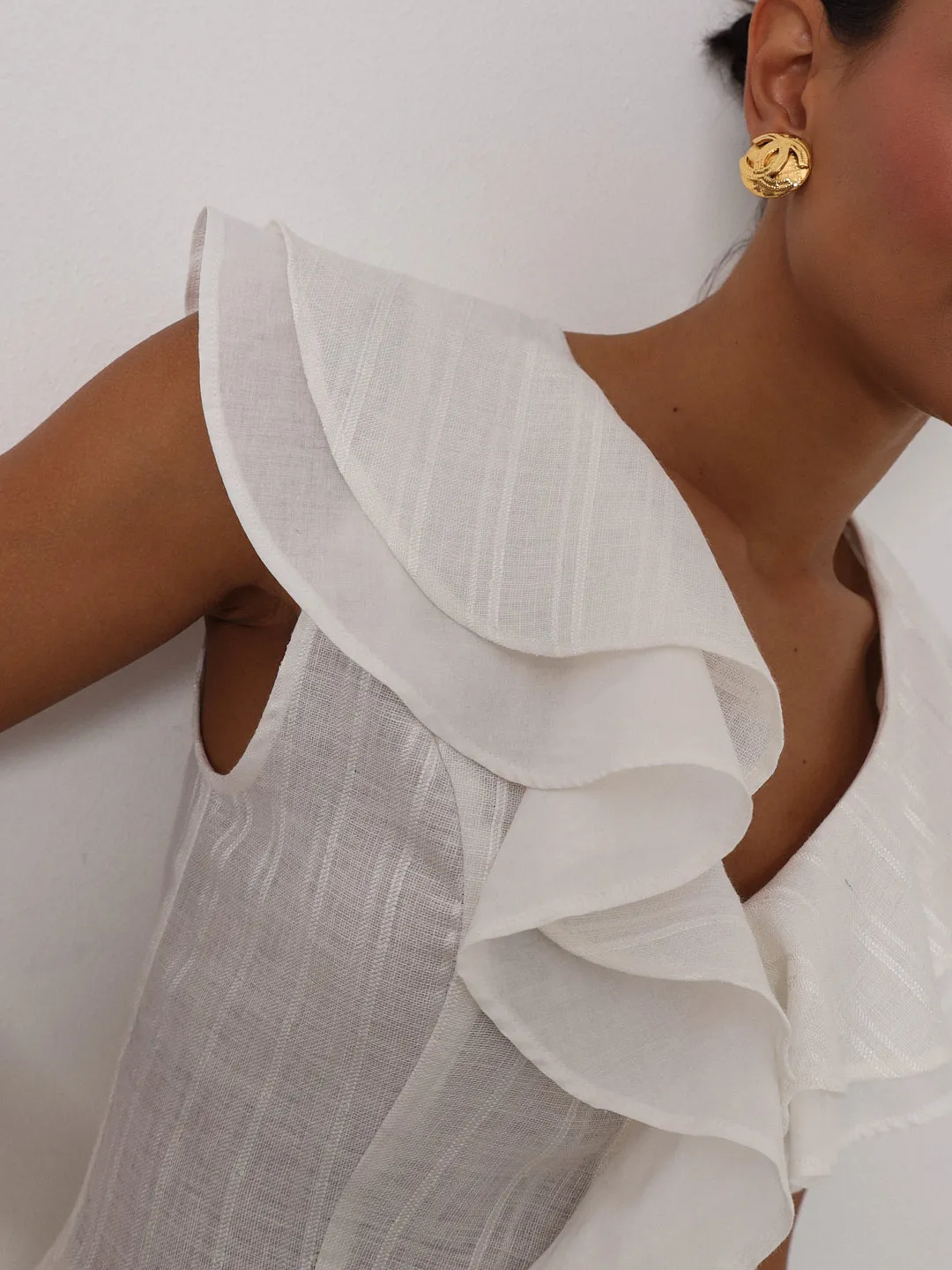 Colette Frill Shoulder Top | Ivory