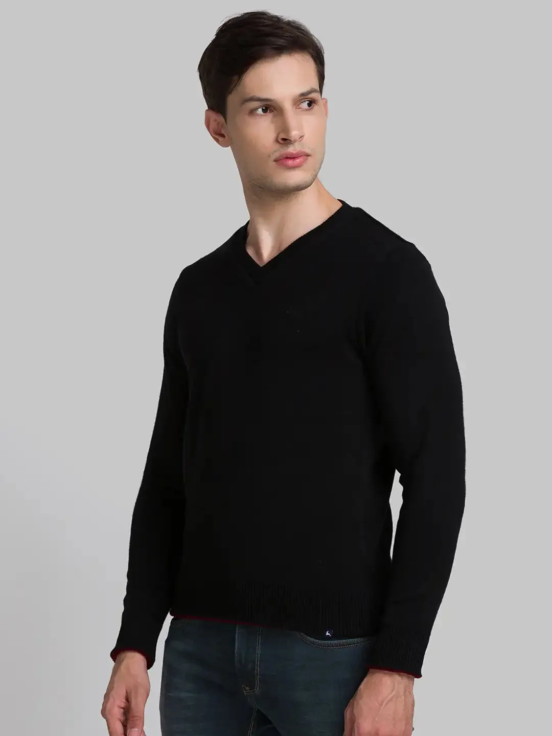 Men Black Solid Acrylic Full Sleeve Sweaters